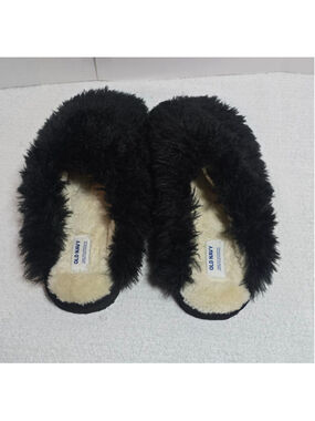 Women's Old Navy Black Faux Fur Slippers Size 9